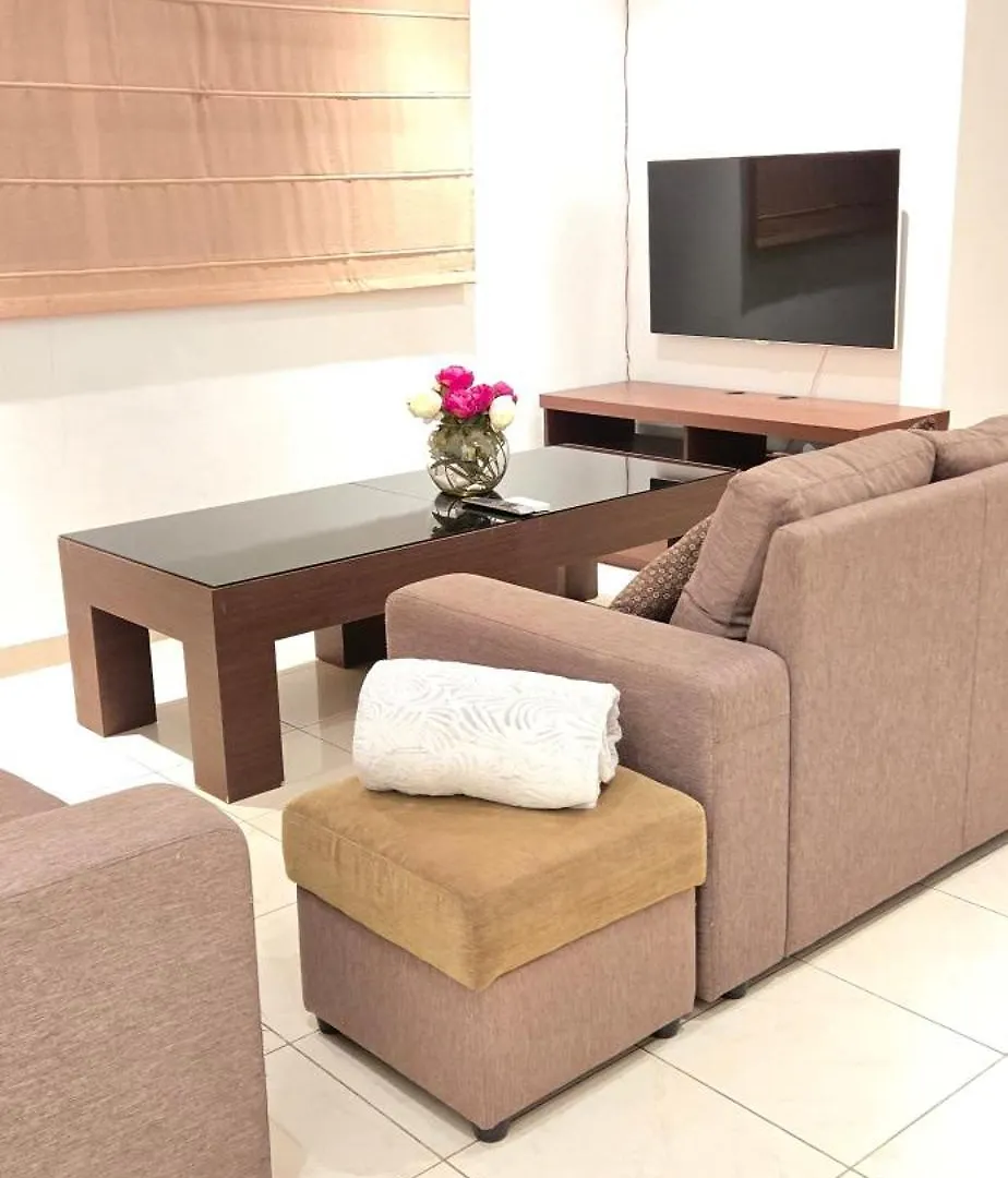 Spacious 4-Bedroom Apartment With Sea View Saint Julian's